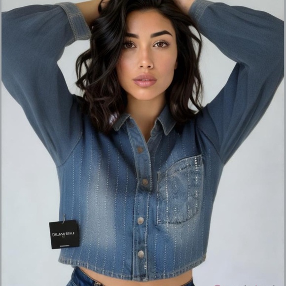 Dylan Ryan Boutique Cropped Bling Denim Shirt. Size M. - Picture 11 of 11